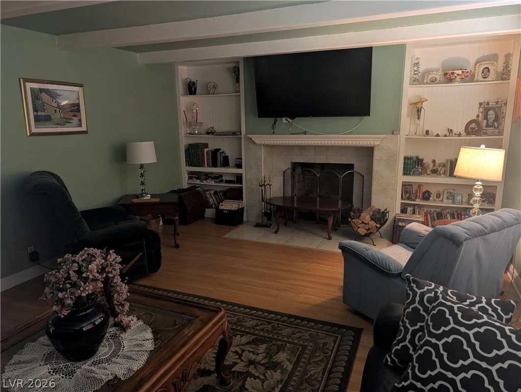 1905 Westlund, Las Vegas, NV 89102