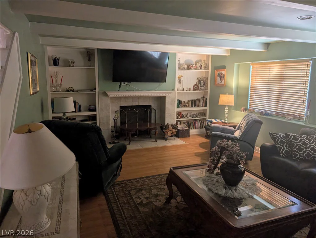 1905 Westlund, Las Vegas, NV 89102