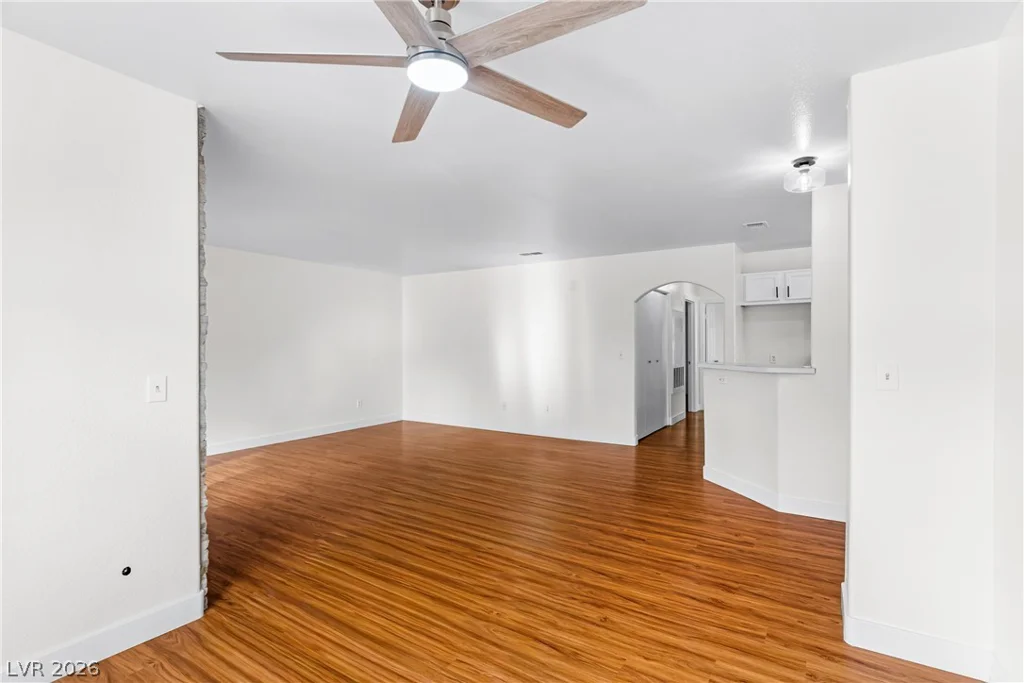 4408 Lake Mead, Las Vegas, NV 89108