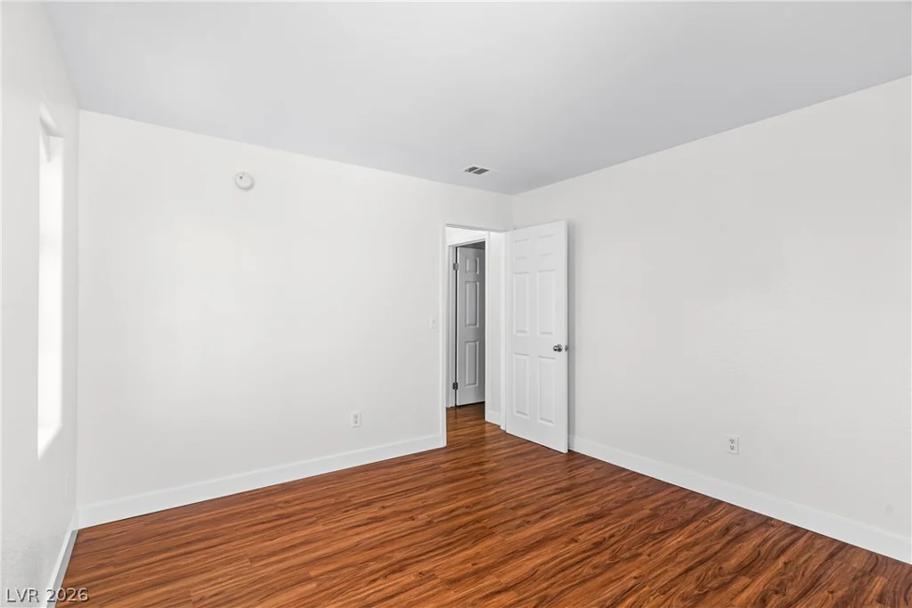 4408 Lake Mead, Las Vegas, NV 89108