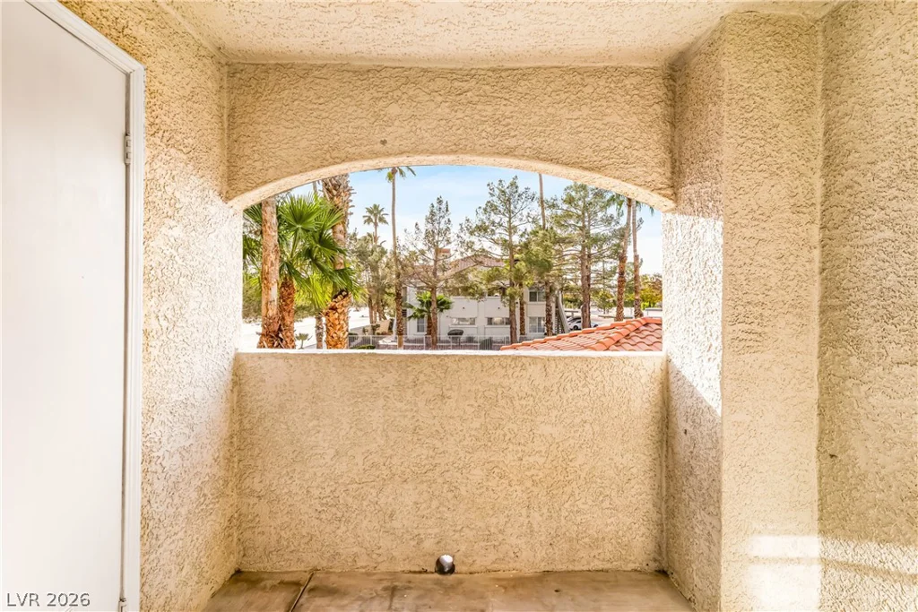 4408 Lake Mead, Las Vegas, NV 89108