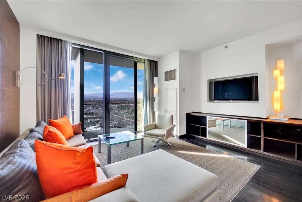 4381 Flamingo, Las Vegas, NV 89103