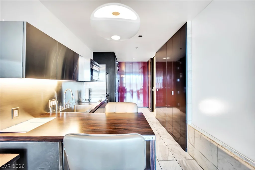 4381 Flamingo, Las Vegas, NV 89103