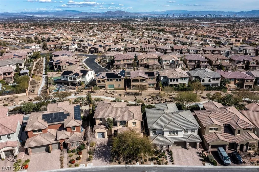442 Rosina Vista, Las Vegas, NV 89138
