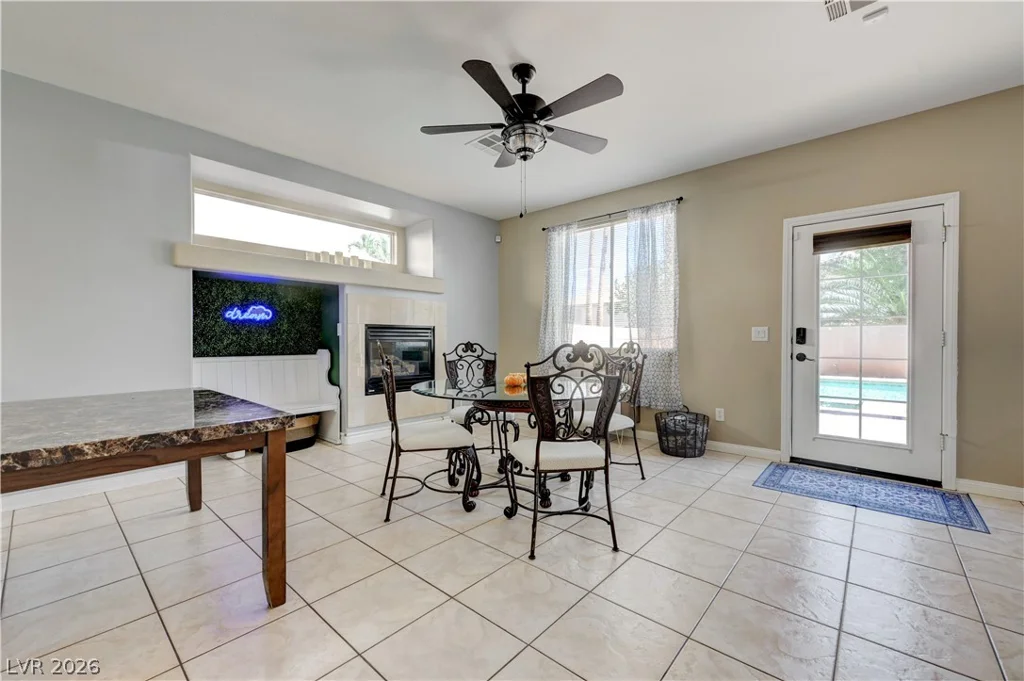 268 Copper Glow, Henderson, NV 89074