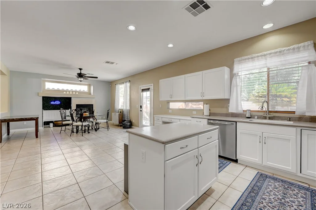 268 Copper Glow, Henderson, NV 89074