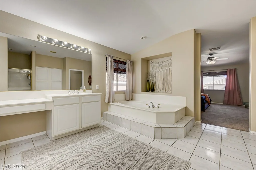 268 Copper Glow, Henderson, NV 89074