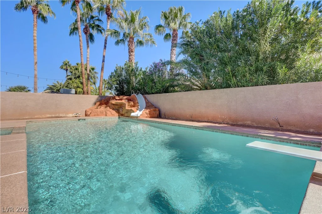268 Copper Glow, Henderson, NV 89074