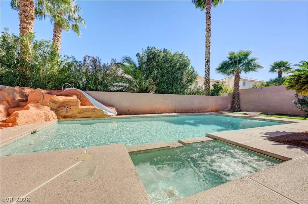 268 Copper Glow, Henderson, NV 89074