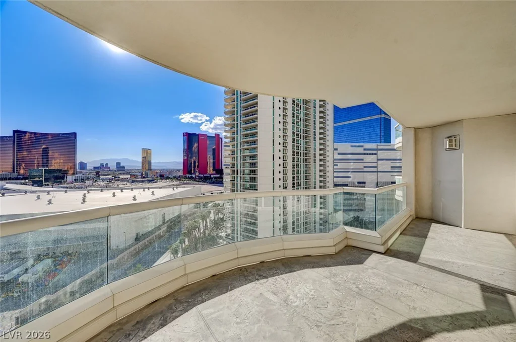 2857 Paradise, Las Vegas, NV 89109