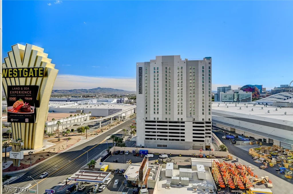 2857 Paradise, Las Vegas, NV 89109