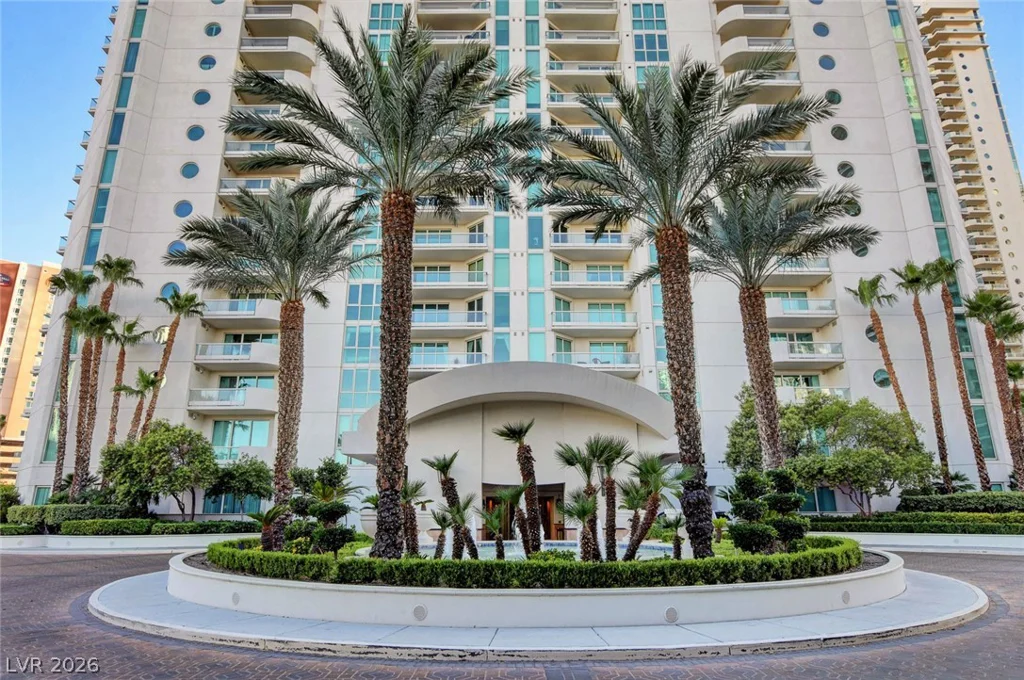 2857 Paradise, Las Vegas, NV 89109