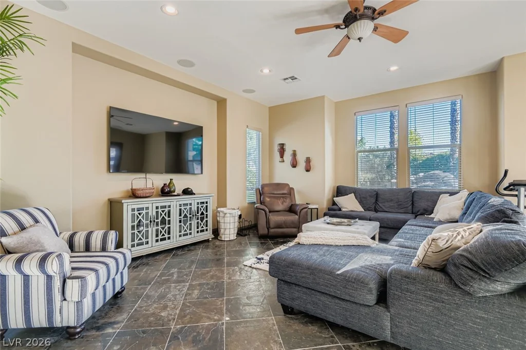 5025 Conough, Las Vegas, NV 89149