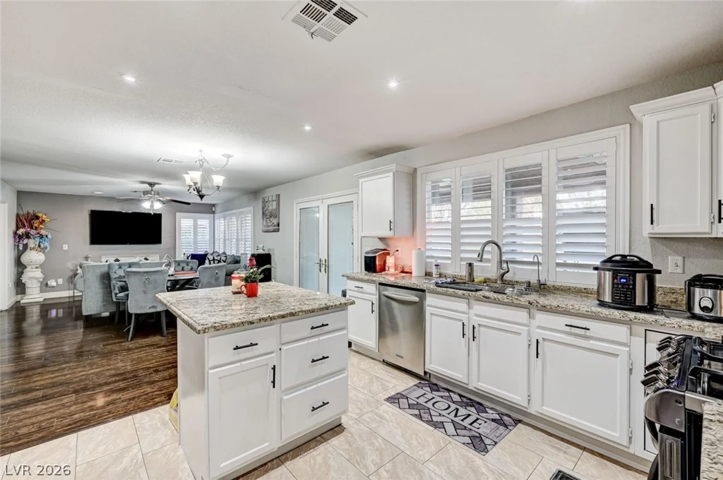 4516 Whelk, North Las Vegas, NV 89031