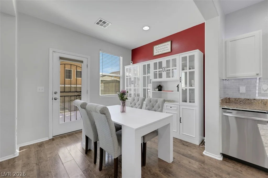 1140 Blakes Field, Henderson, NV 89011
