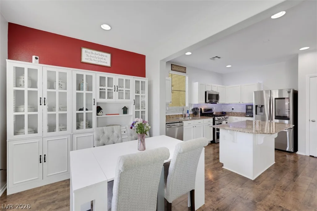 1140 Blakes Field, Henderson, NV 89011