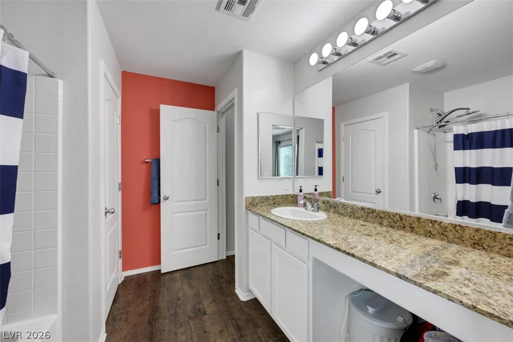 1140 Blakes Field, Henderson, NV 89011