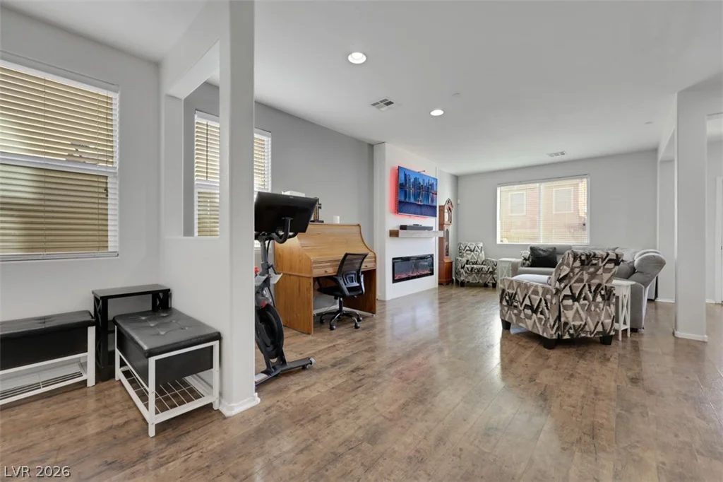 1140 Blakes Field, Henderson, NV 89011