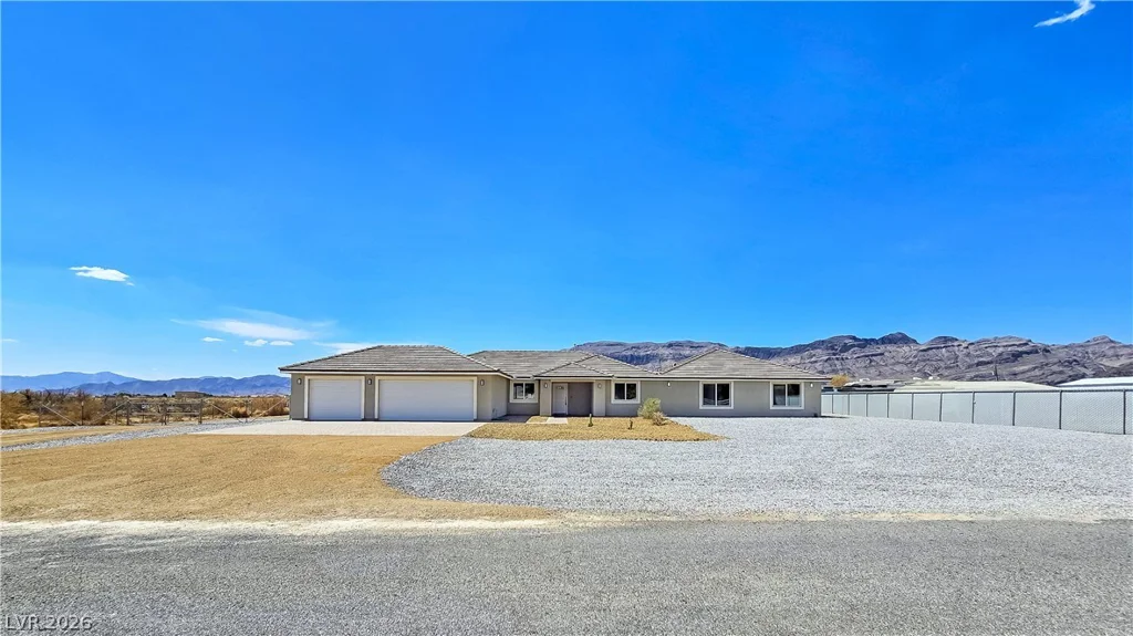 5880 Johnnie Mine, Pahrump, NV 89060