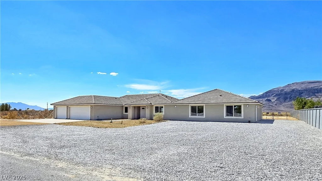 5880 Johnnie Mine, Pahrump, NV 89060