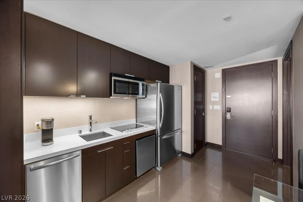 2600 Harmon, Las Vegas, NV 89158