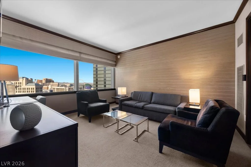 2600 Harmon, Las Vegas, NV 89158