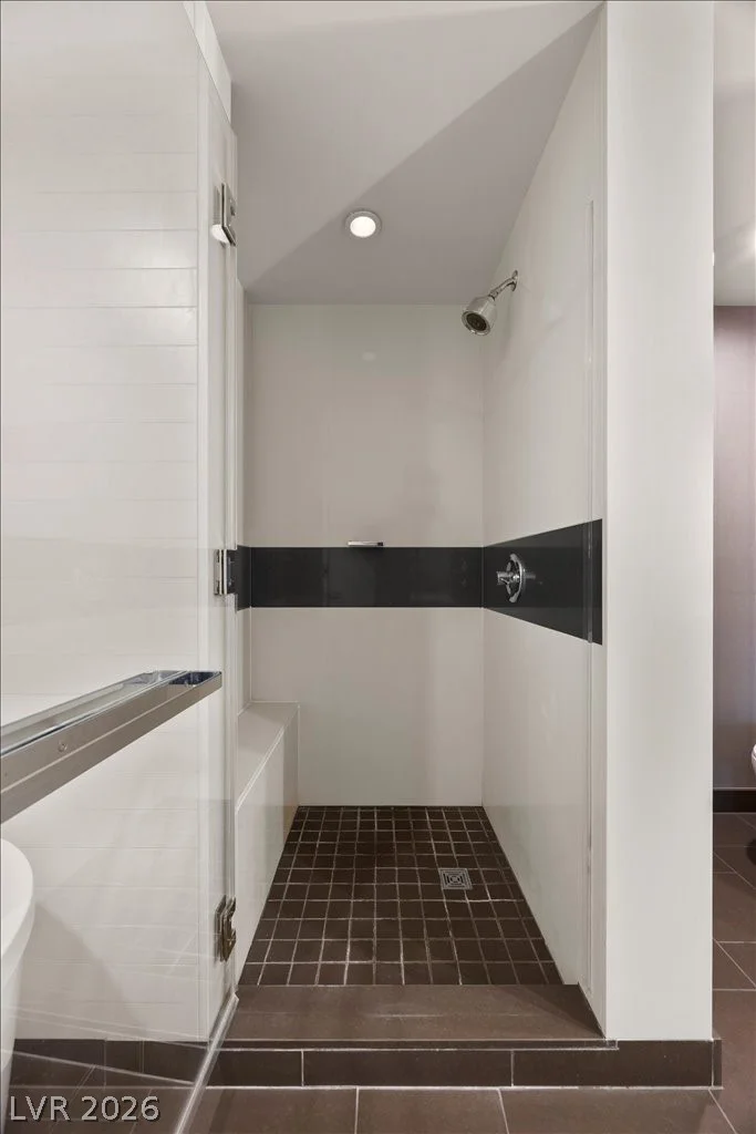 2600 Harmon, Las Vegas, NV 89158