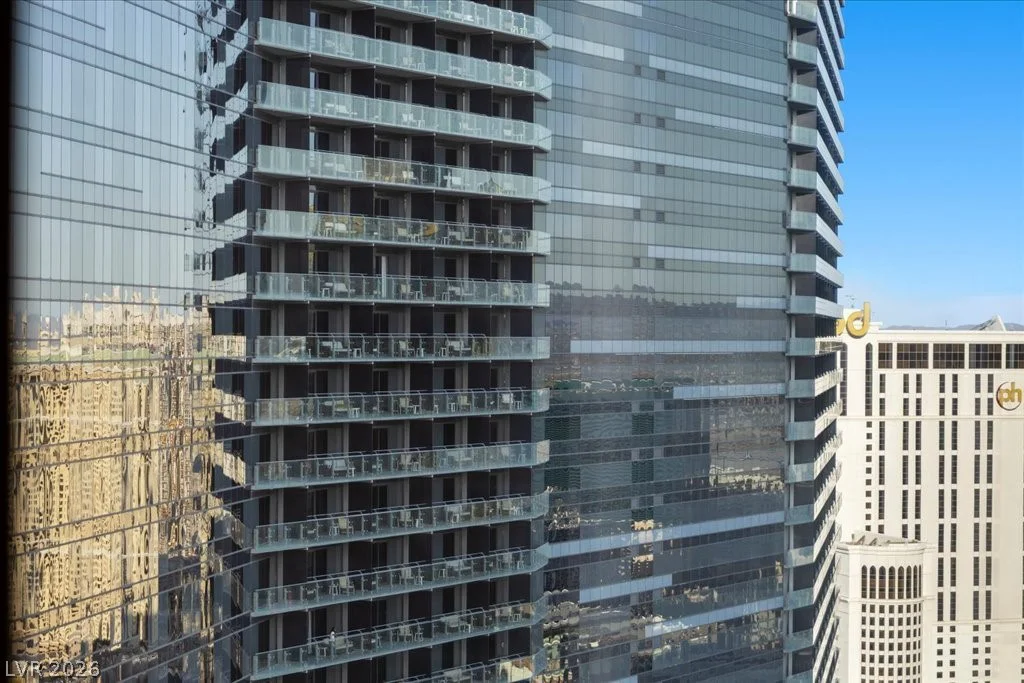 2600 Harmon, Las Vegas, NV 89158