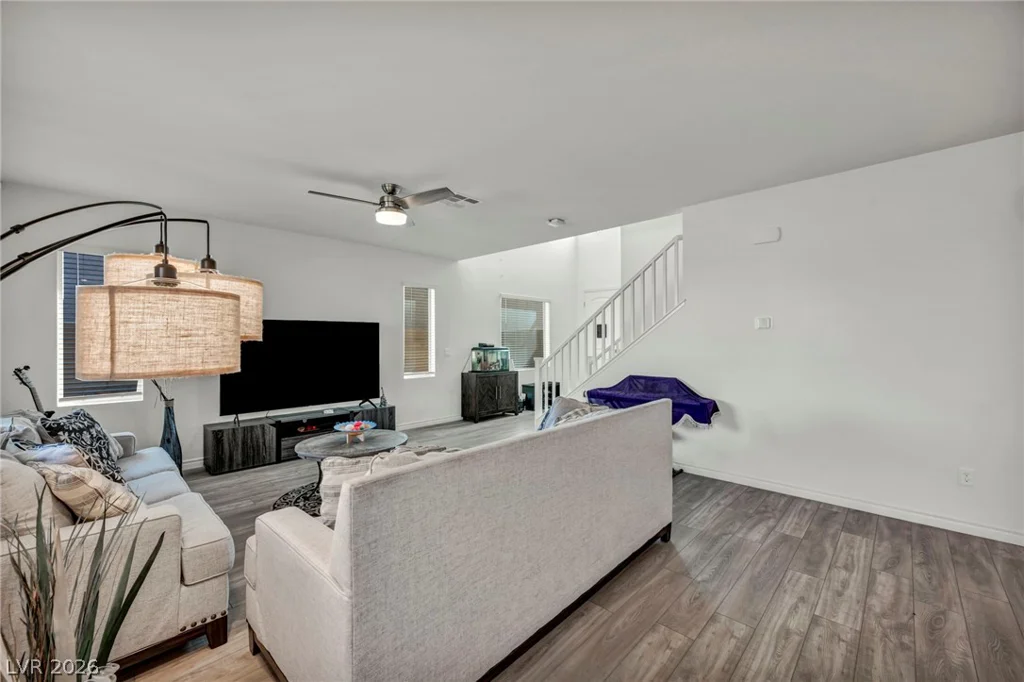 10116 Skye Castle, Las Vegas, NV 89166