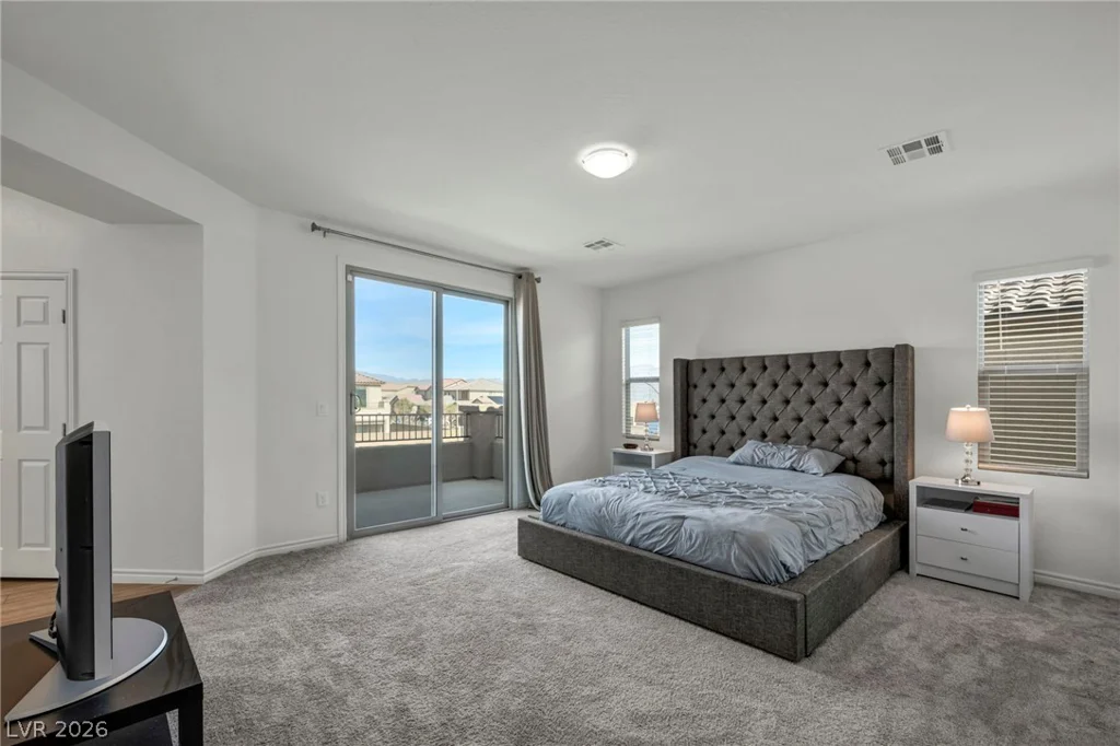 10116 Skye Castle, Las Vegas, NV 89166