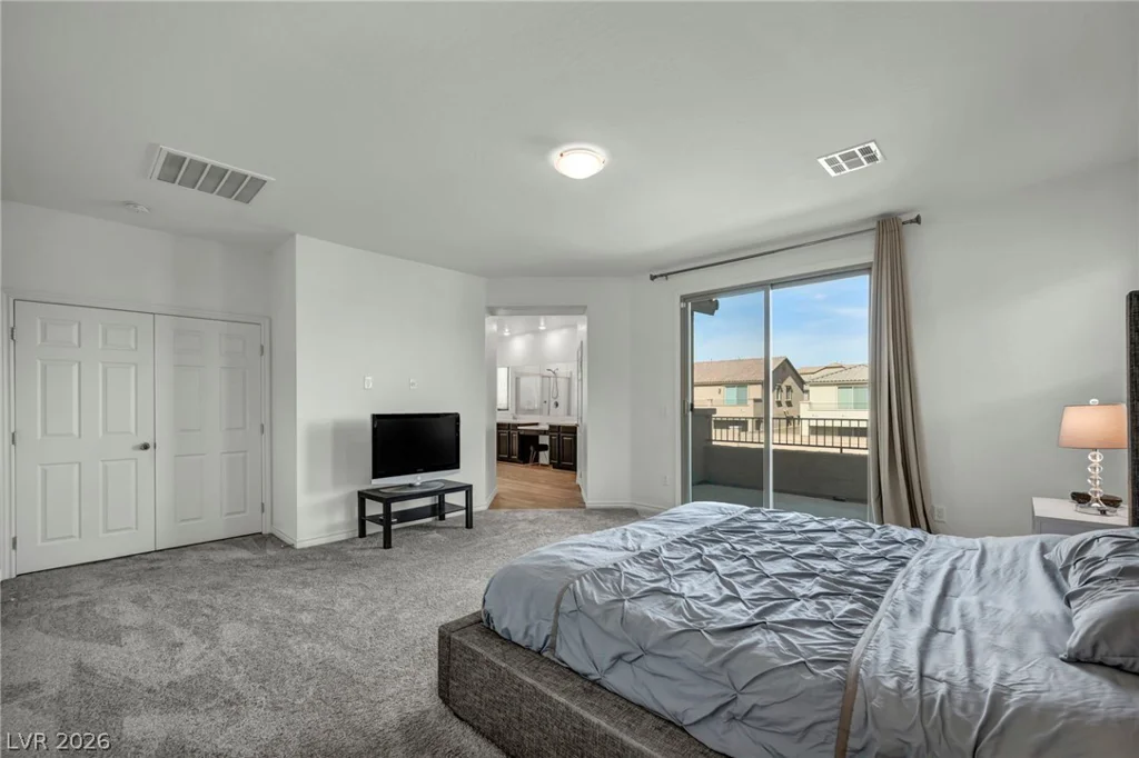 10116 Skye Castle, Las Vegas, NV 89166