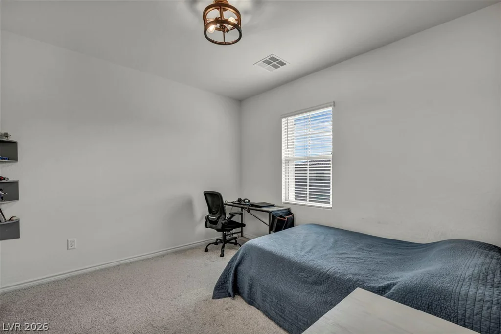 10116 Skye Castle, Las Vegas, NV 89166