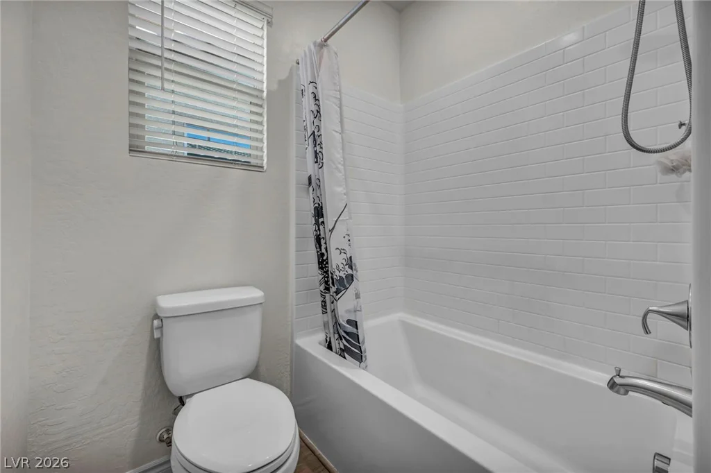 10116 Skye Castle, Las Vegas, NV 89166