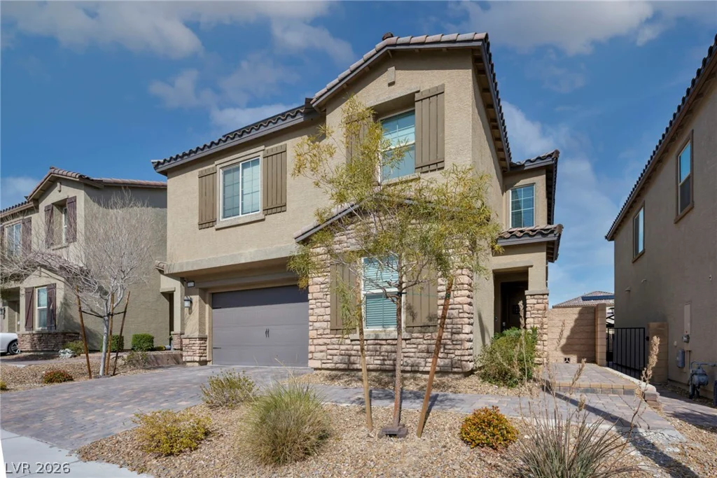 10116 Skye Castle, Las Vegas, NV 89166