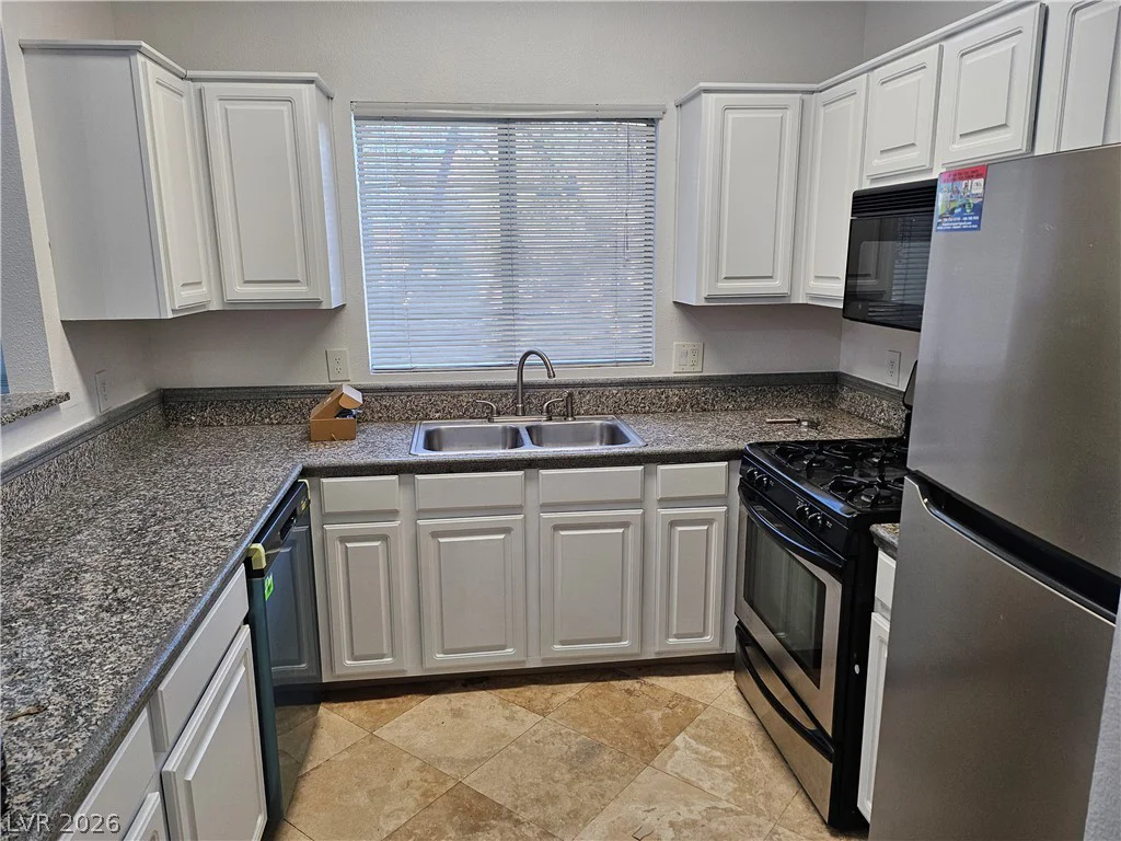 5250 Rainbow, Las Vegas, NV 89118