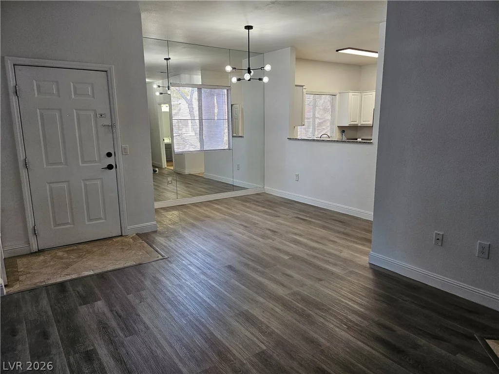 5250 Rainbow, Las Vegas, NV 89118
