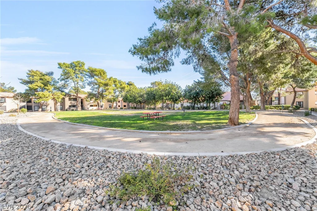2451 Rainbow, Las Vegas, NV 89108