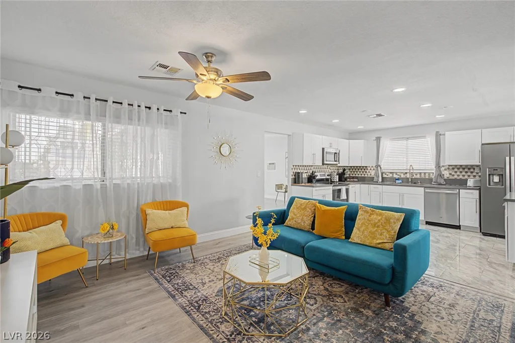 5816 Cherokee, Las Vegas, NV 89103