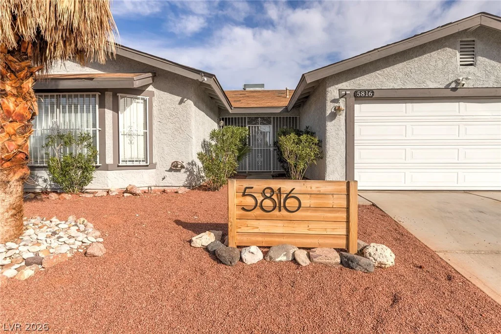5816 Cherokee, Las Vegas, NV 89103