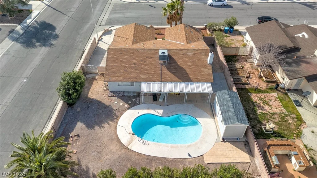 5816 Cherokee, Las Vegas, NV 89103