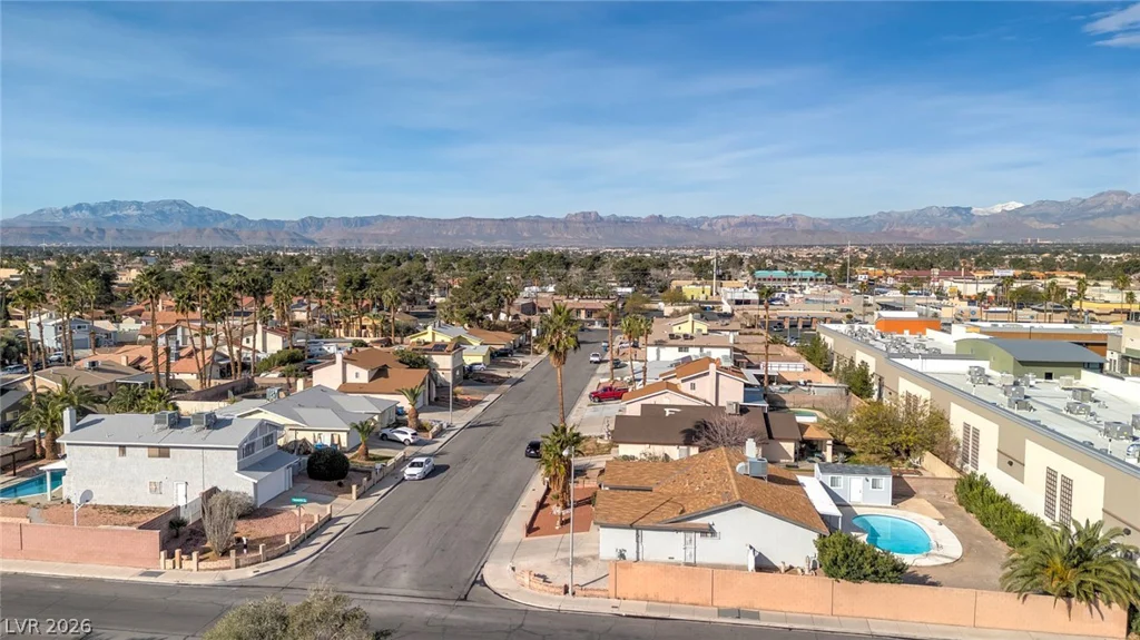 5816 Cherokee, Las Vegas, NV 89103