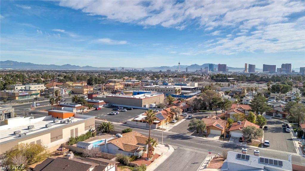 5816 Cherokee, Las Vegas, NV 89103