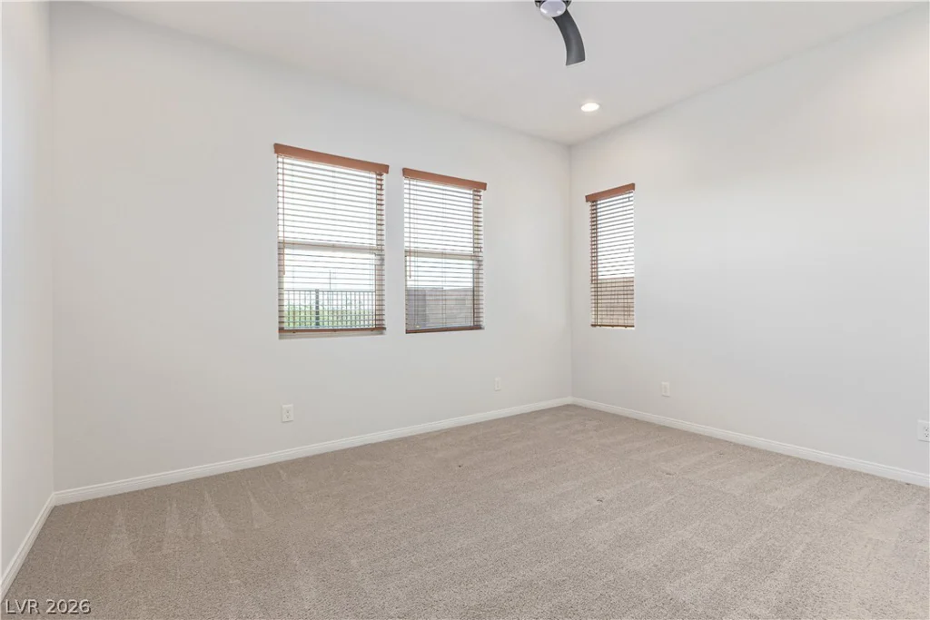 298 Nine Mile Creek, Las Vegas, NV 89138