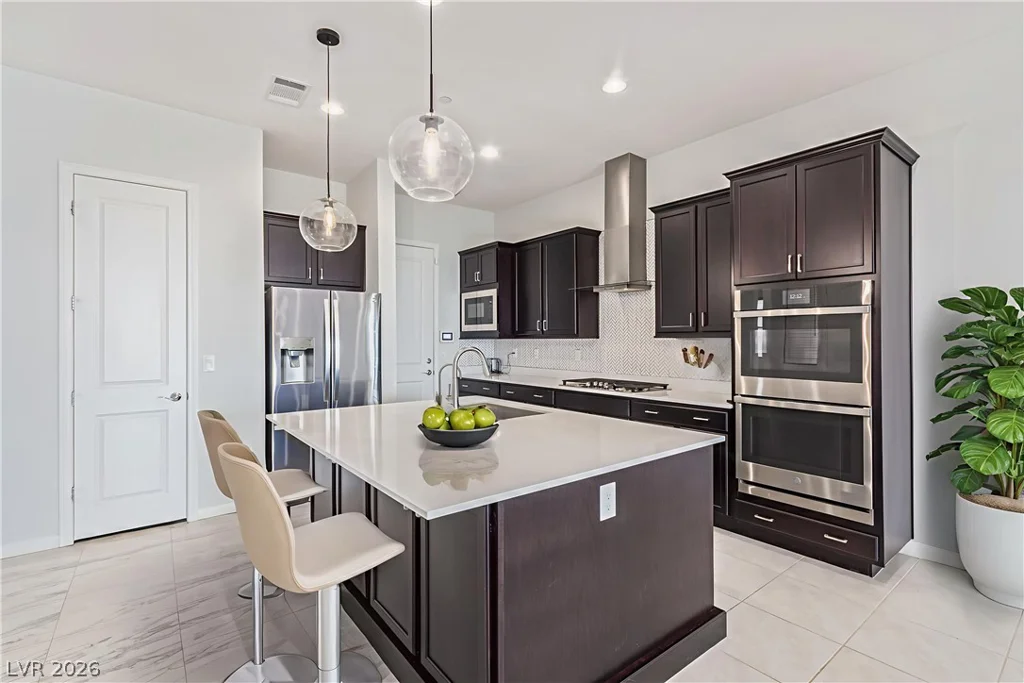 298 Nine Mile Creek, Las Vegas, NV 89138