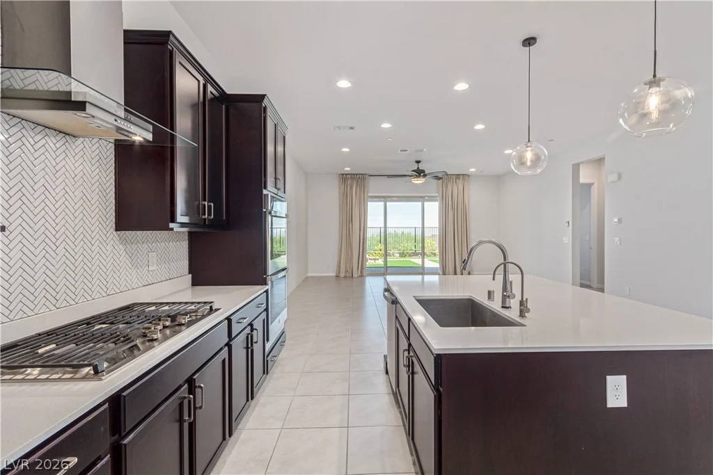 298 Nine Mile Creek, Las Vegas, NV 89138