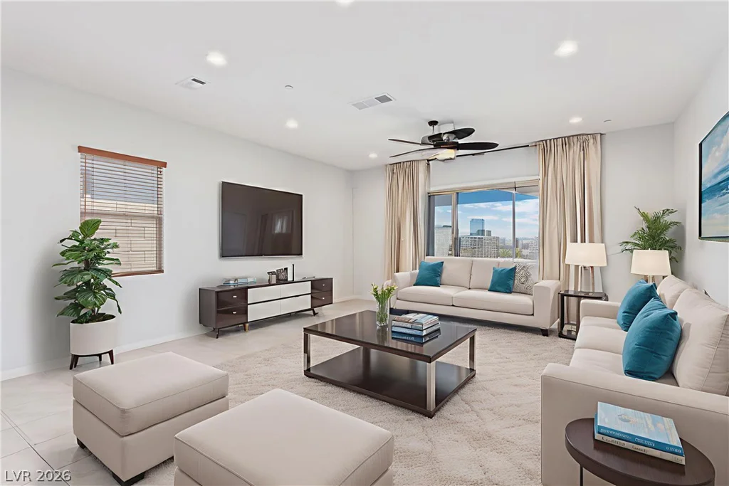 298 Nine Mile Creek, Las Vegas, NV 89138