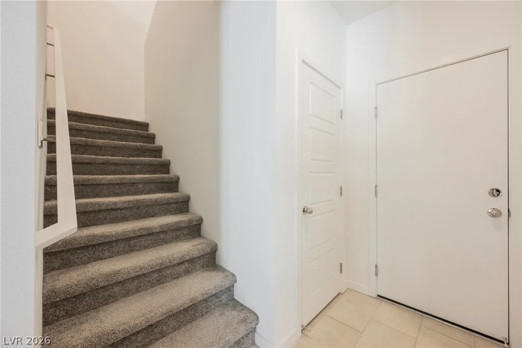 1048 Gabriela Ridge, Henderson, NV 89002