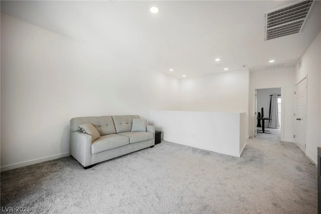 1048 Gabriela Ridge, Henderson, NV 89002