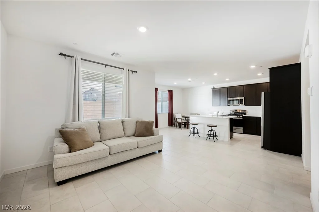 1048 Gabriela Ridge, Henderson, NV 89002
