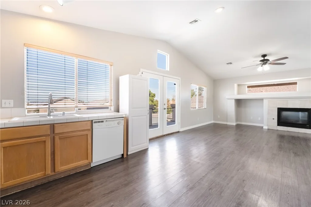 1892 Pyle, Las Vegas, NV 89183